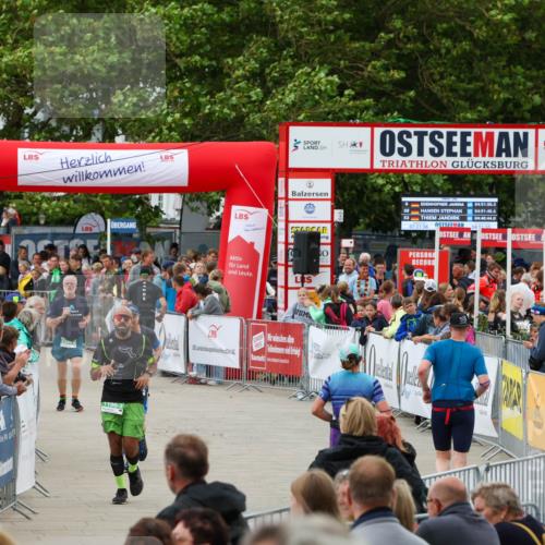 04.08.2024 - OstseeMan Michael Strokosch http://msf.ph/oto/6699658 04.08.2024 14:06:46 Laufen 151, 240, 298, 339, 432, 438, 463, 507, 552, 556, 576, 642, 742, 937, 1139, 1158, 1176, 1196, 1258 meine-sportfotos.de
