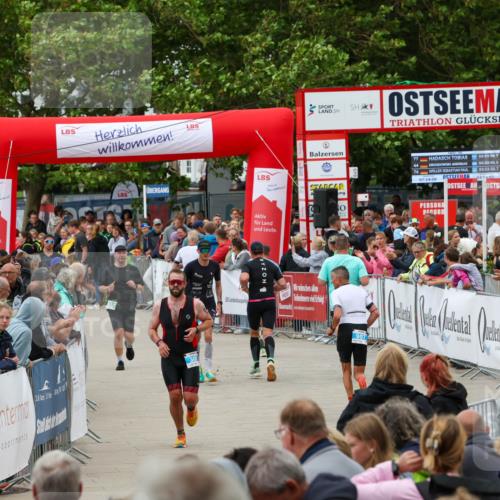 04.08.2024 - OstseeMan Michael Strokosch http://msf.ph/oto/6700284 04.08.2024 14:08:58 Laufen 66, 73, 111, 134, 305, 320, 373, 467, 496, 569, 575, 645, 785, 828, 872, 904, 935, 949, 1228, 1249, 1254, 1278, 1286, 1289 meine-sportfotos.de