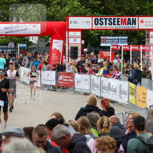 04.08.2024 - OstseeMan Michael Strokosch http://msf.ph/oto/6700329 04.08.2024 14:09:07 Laufen 66, 134, 305, 320, 361, 467, 496, 562, 575, 594, 668, 701, 785, 872, 904, 935, 949, 1145, 1208, 1228, 1244, 1254, 1278, 1286, 1289 meine-sportfotos.de