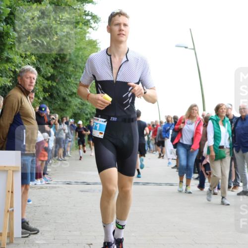04.08.2024 - OstseeMan Strokosch-Dieckow http://msf.ph/oto/6700999 04.08.2024 13:38:58 Laufen 113, 311, 371, 402, 418, 471, 834, 942, 953, 1148, 1208, 1244 meine-sportfotos.de