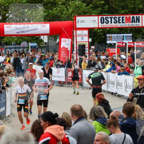 04.08.2024 - OstseeMan Michael Strokosch http://msf.ph/oto/6701078 04.08.2024 14:11:47 Laufen 1, 54, 57, 100, 101, 153, 194, 505, 542, 589, 595, 644, 721, 735, 834, 867, 879, 932, 952, 1138, 1183, 1187, 1224, 1261, 1263, 1299 meine-sportfotos.de