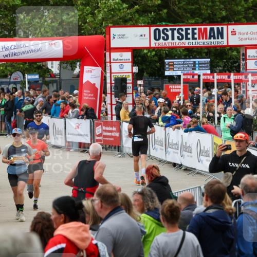 04.08.2024 - OstseeMan Michael Strokosch http://msf.ph/oto/6701124 04.08.2024 14:11:55 Laufen 1, 54, 100, 101, 153, 194, 251, 505, 542, 560, 589, 595, 644, 721, 735, 834, 879, 932, 952, 1138, 1183, 1187, 1261 meine-sportfotos.de