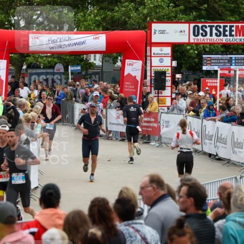 04.08.2024 - OstseeMan Michael Strokosch http://msf.ph/oto/6703098 04.08.2024 14:20:36 Laufen 21, 127, 133, 137, 405, 475, 539, 626, 682, 699, 766, 777, 834, 866, 867, 1127, 1250 meine-sportfotos.de