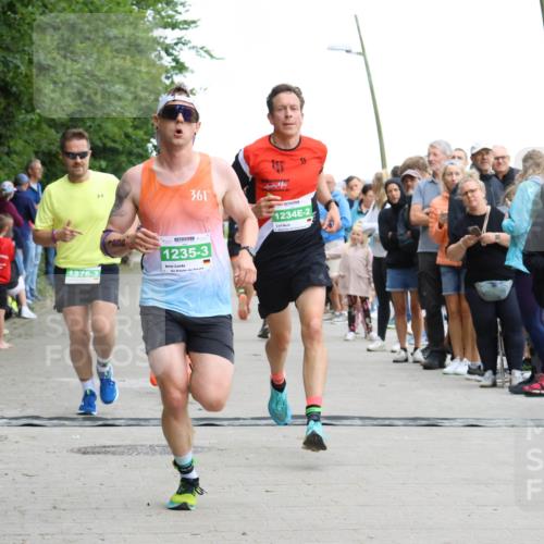04.08.2024 - OstseeMan Strokosch-Dieckow http://msf.ph/oto/6706747 04.08.2024 14:21:05 Laufen 127, 137, 405, 421, 475, 766, 777, 912, 1102, 1138, 1234, 1235, 1276 meine-sportfotos.de