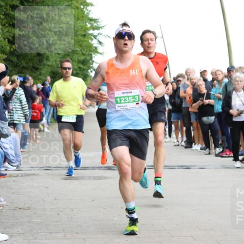 04.08.2024 - OstseeMan Strokosch-Dieckow http://msf.ph/oto/6706752 04.08.2024 14:21:06 Laufen 127, 137, 405, 421, 475, 766, 777, 912, 1102, 1138, 1234, 1235, 1276 meine-sportfotos.de