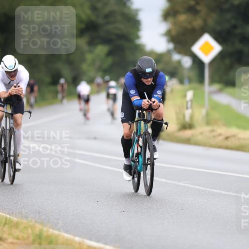 04.08.2024 - OstseeMan Fuchs,  Jonas http://msf.ph/oto/6707685 04.08.2024 10:42:20 Radfahren 32, 44, 162, 271, 425, 466, 468, 547, 548, 579, 653, 714, 727, 761 meine-sportfotos.de