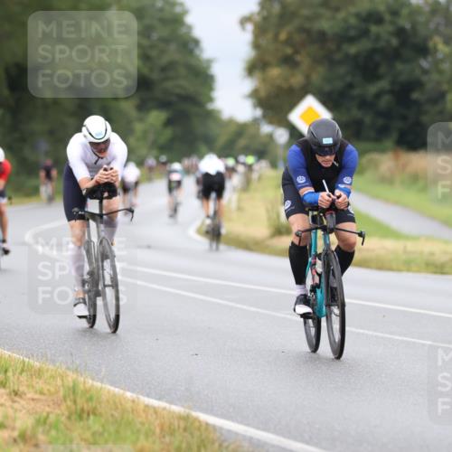 04.08.2024 - OstseeMan Fuchs,  Jonas http://msf.ph/oto/6707698 04.08.2024 10:42:20 Radfahren 32, 44, 162, 271, 425, 466, 468, 547, 548, 579, 653, 714, 727, 761 meine-sportfotos.de