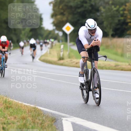 04.08.2024 - OstseeMan Fuchs,  Jonas http://msf.ph/oto/6707703 04.08.2024 10:42:21 Radfahren 32, 44, 162, 402, 425, 466, 468, 547, 548, 579, 653, 714, 727, 761 meine-sportfotos.de