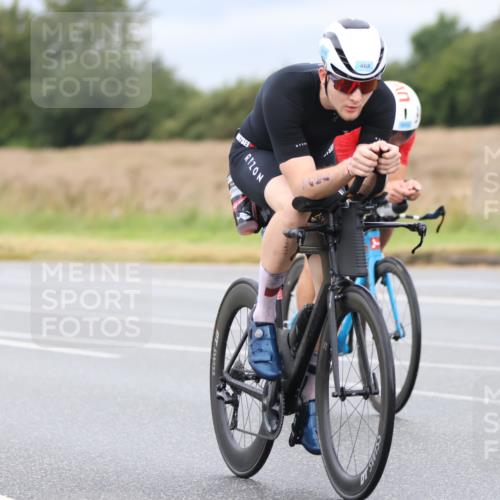 04.08.2024 - OstseeMan Fuchs,  Jonas http://msf.ph/oto/6707732 04.08.2024 10:42:23 Radfahren 32, 44, 162, 402, 425, 466, 468, 547, 653, 714, 727, 761 meine-sportfotos.de