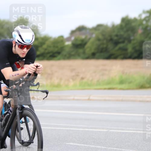 04.08.2024 - OstseeMan Fuchs,  Jonas http://msf.ph/oto/6707738 04.08.2024 10:42:23 Radfahren 32, 44, 162, 402, 425, 466, 468, 547, 653, 714, 727, 761 meine-sportfotos.de