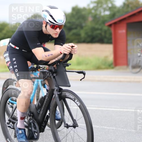 04.08.2024 - OstseeMan Fuchs,  Jonas http://msf.ph/oto/6707742 04.08.2024 10:42:23 Radfahren 32, 44, 162, 402, 425, 466, 468, 547, 653, 714, 727, 761 meine-sportfotos.de