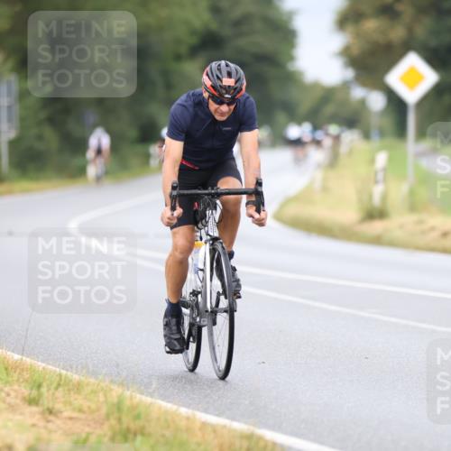 04.08.2024 - OstseeMan Fuchs,  Jonas http://msf.ph/oto/6707748 04.08.2024 10:42:33 Radfahren 44, 162, 177, 183, 402, 468, 505, 547, 653, 727 meine-sportfotos.de