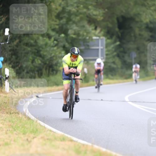 04.08.2024 - OstseeMan Fuchs,  Jonas http://msf.ph/oto/6708153 04.08.2024 10:43:03 Radfahren 228, 377, 403, 404, 405, 414, 420, 471, 550, 609, 656, 699, 720, 1101 meine-sportfotos.de