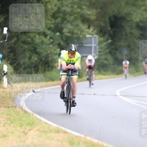 04.08.2024 - OstseeMan Fuchs,  Jonas http://msf.ph/oto/6708164 04.08.2024 10:43:03 Radfahren 228, 377, 403, 404, 405, 414, 420, 471, 550, 609, 656, 699, 720, 1101 meine-sportfotos.de