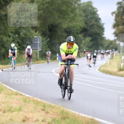 04.08.2024 - OstseeMan Fuchs,  Jonas http://msf.ph/oto/6708182 04.08.2024 10:43:04 Radfahren 228, 377, 404, 405, 414, 420, 471, 550, 609, 656, 699, 720, 1101 meine-sportfotos.de