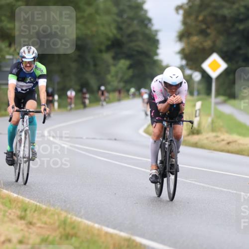 04.08.2024 - OstseeMan Fuchs,  Jonas http://msf.ph/oto/6708293 04.08.2024 10:43:08 Radfahren 228, 377, 404, 405, 414, 471, 514, 550, 609, 699, 777, 1101 meine-sportfotos.de