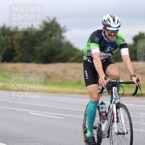 04.08.2024 - OstseeMan Fuchs,  Jonas http://msf.ph/oto/6708374 04.08.2024 10:43:11 Radfahren 228, 369, 377, 405, 471, 514, 550, 668, 777 meine-sportfotos.de