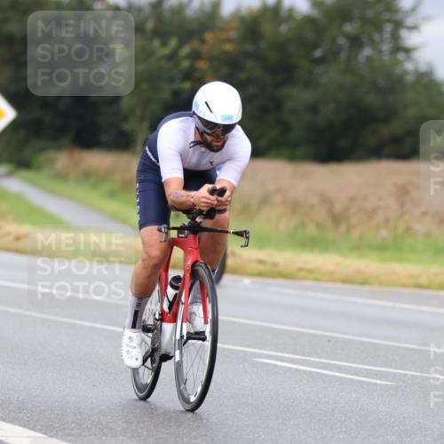 04.08.2024 - OstseeMan Fuchs,  Jonas http://msf.ph/oto/6708565 04.08.2024 10:43:43 Radfahren 240, 304, 334, 365, 422, 521, 539, 641, 645, 1133, 1136 meine-sportfotos.de