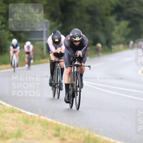 04.08.2024 - OstseeMan Fuchs,  Jonas http://msf.ph/oto/6708599 04.08.2024 10:43:45 Radfahren 240, 304, 334, 365, 422, 521, 539, 641, 645, 1133, 1136 meine-sportfotos.de