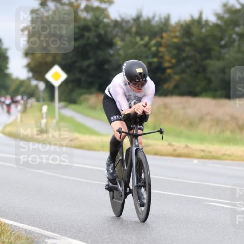 04.08.2024 - OstseeMan Fuchs,  Jonas http://msf.ph/oto/6708647 04.08.2024 10:43:47 Radfahren 240, 304, 323, 422, 521, 539, 606, 641, 645, 1133, 1136 meine-sportfotos.de