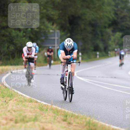 04.08.2024 - OstseeMan Fuchs,  Jonas http://msf.ph/oto/6708658 04.08.2024 10:43:50 Radfahren 240, 304, 323, 348, 422, 521, 606, 1133, 1136 meine-sportfotos.de
