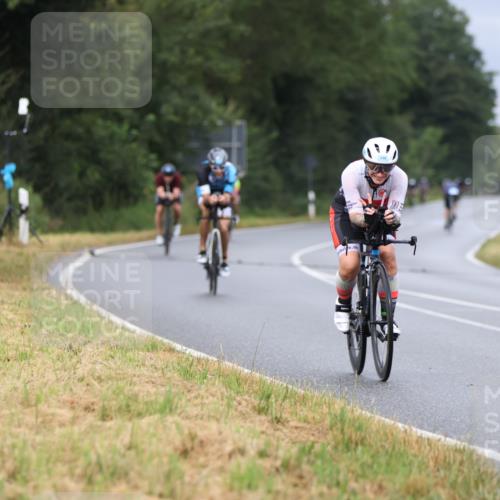 04.08.2024 - OstseeMan Fuchs,  Jonas http://msf.ph/oto/6708703 04.08.2024 10:43:52 Radfahren 240, 304, 323, 348, 521, 606, 768, 1133, 1136 meine-sportfotos.de