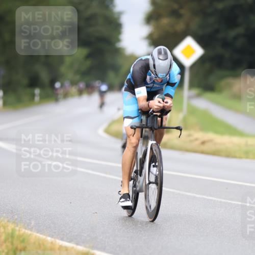 04.08.2024 - OstseeMan Fuchs,  Jonas http://msf.ph/oto/6708721 04.08.2024 10:43:54 Radfahren 240, 323, 348, 521, 532, 606, 768, 1133, 1136 meine-sportfotos.de
