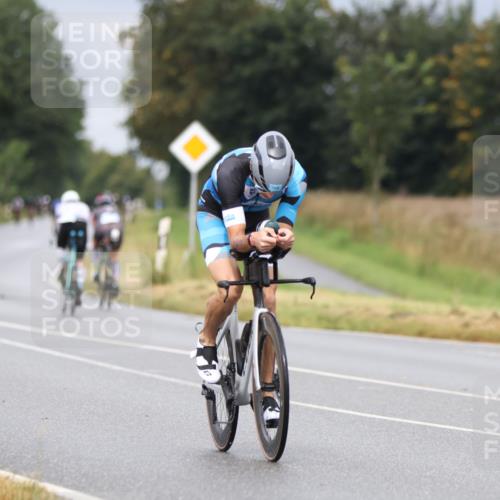 04.08.2024 - OstseeMan Fuchs,  Jonas http://msf.ph/oto/6710467 04.08.2024 10:43:54 Radfahren 240, 323, 348, 521, 532, 606, 768, 1133, 1136 meine-sportfotos.de