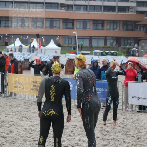 04.08.2024 - OstseeMan H.Heesch http://msf.ph/oto/6710727 04.08.2024 06:50:51 Bevor dem Schwimmen  meine-sportfotos.de