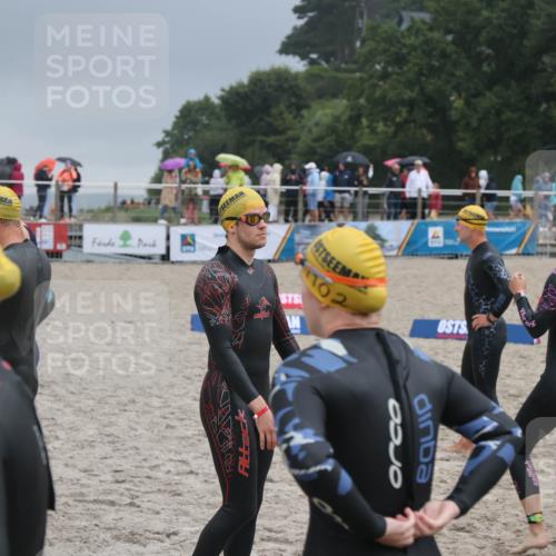 04.08.2024 - OstseeMan H.Heesch http://msf.ph/oto/6710755 04.08.2024 06:52:16 Bevor dem Schwimmen  meine-sportfotos.de