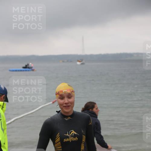 04.08.2024 - OstseeMan H.Heesch http://msf.ph/oto/6710772 04.08.2024 06:53:11 Bevor dem Schwimmen  meine-sportfotos.de