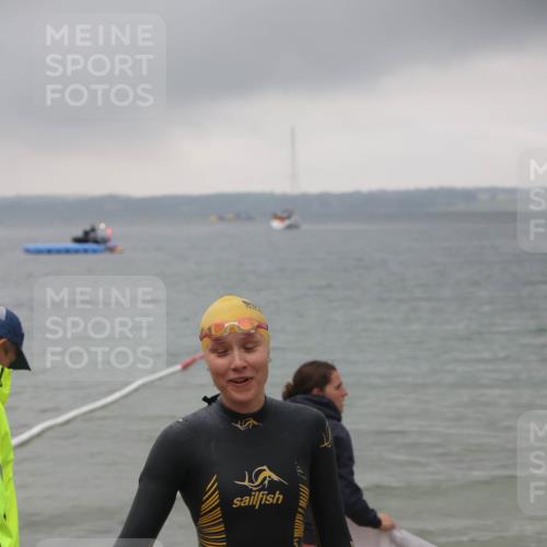04.08.2024 - OstseeMan H.Heesch http://msf.ph/oto/6710773 04.08.2024 06:53:11 Bevor dem Schwimmen  meine-sportfotos.de