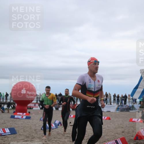 04.08.2024 - OstseeMan H.Heesch http://msf.ph/oto/6711106 04.08.2024 07:42:06 Schwimmen 3, 20, 124 meine-sportfotos.de