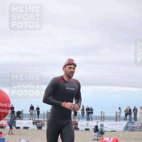 04.08.2024 - OstseeMan H.Heesch http://msf.ph/oto/6711894 04.08.2024 07:50:59 Schwimmen 26, 132, 141 meine-sportfotos.de