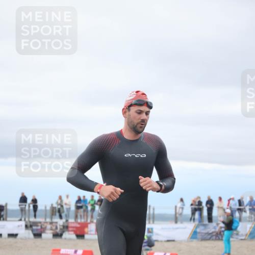 04.08.2024 - OstseeMan H.Heesch http://msf.ph/oto/6711901 04.08.2024 07:51:00 Schwimmen 26, 132, 141 meine-sportfotos.de