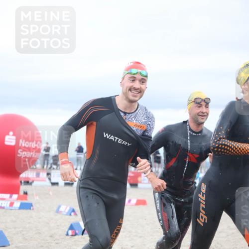 04.08.2024 - OstseeMan H.Heesch http://msf.ph/oto/6712059 04.08.2024 07:53:04 Schwimmen 66, 90, 94, 135, 135, 1127, 1128, 1133, 1136 meine-sportfotos.de