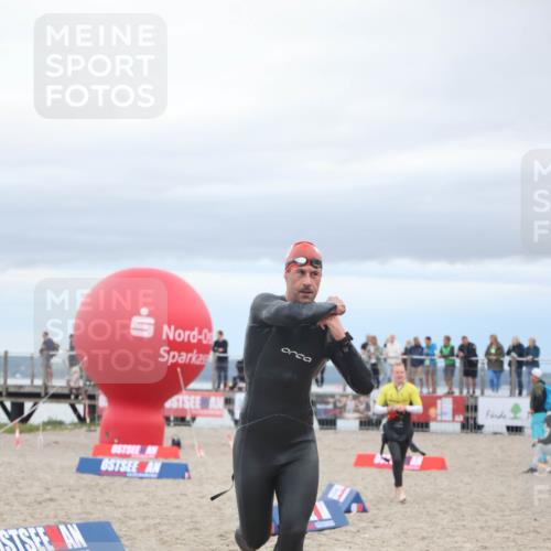 04.08.2024 - OstseeMan H.Heesch http://msf.ph/oto/6712109 04.08.2024 07:53:20 Schwimmen 66, 88, 88, 1136 meine-sportfotos.de