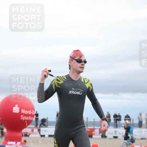 04.08.2024 - OstseeMan H.Heesch http://msf.ph/oto/6712215 04.08.2024 07:54:43 Schwimmen 13, 68, 198 meine-sportfotos.de