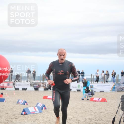 04.08.2024 - OstseeMan H.Heesch http://msf.ph/oto/6712460 04.08.2024 07:57:07 Schwimmen 123, 165, 200 meine-sportfotos.de