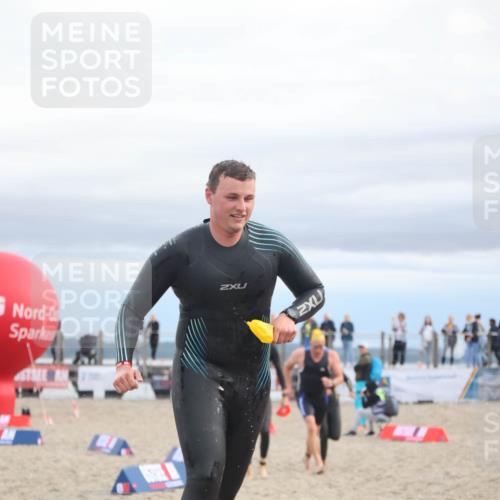 04.08.2024 - OstseeMan H.Heesch http://msf.ph/oto/6712515 04.08.2024 07:57:28 Schwimmen 80, 80, 1121, 1130, 1135 meine-sportfotos.de