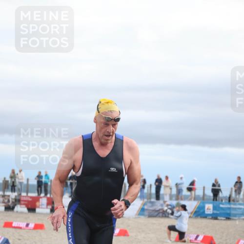 04.08.2024 - OstseeMan H.Heesch http://msf.ph/oto/6712553 04.08.2024 07:57:33 Schwimmen 80, 80, 1121, 1130, 1135 meine-sportfotos.de
