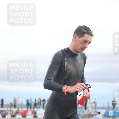 04.08.2024 - OstseeMan H.Heesch http://msf.ph/oto/6712568 04.08.2024 07:57:34 Schwimmen 80, 80, 1121, 1130 meine-sportfotos.de