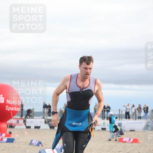 04.08.2024 - OstseeMan H.Heesch http://msf.ph/oto/6712594 04.08.2024 07:58:00 Schwimmen 143, 186 meine-sportfotos.de