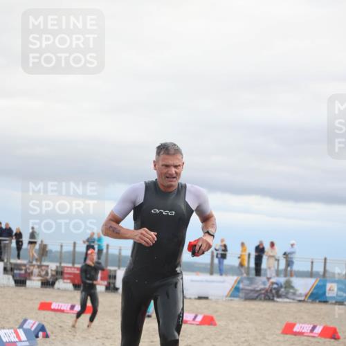 04.08.2024 - OstseeMan H.Heesch http://msf.ph/oto/6712787 04.08.2024 08:01:26 Schwimmen 54, 140, 140, 145 meine-sportfotos.de
