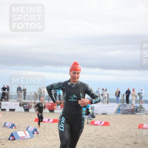 04.08.2024 - OstseeMan H.Heesch http://msf.ph/oto/6712799 04.08.2024 07:59:00 Schwimmen 31, 32, 32, 42, 42, 59, 194, 194 meine-sportfotos.de