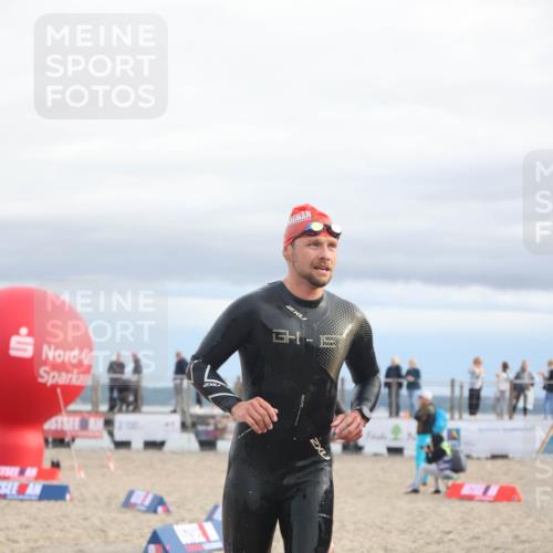 04.08.2024 - OstseeMan H.Heesch http://msf.ph/oto/6712852 04.08.2024 07:59:08 Schwimmen 32, 42, 42, 59, 137 meine-sportfotos.de