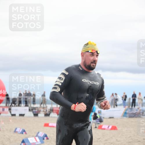 04.08.2024 - OstseeMan H.Heesch http://msf.ph/oto/6713465 04.08.2024 08:00:43 Schwimmen 30, 30, 1116 meine-sportfotos.de