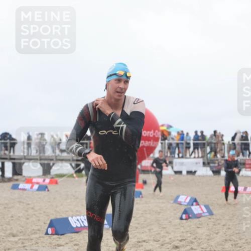 04.08.2024 - OstseeMan H.Heesch http://msf.ph/oto/6714247 04.08.2024 09:57:13 Schwimmen 240, 242, 334, 352, 381 meine-sportfotos.de
