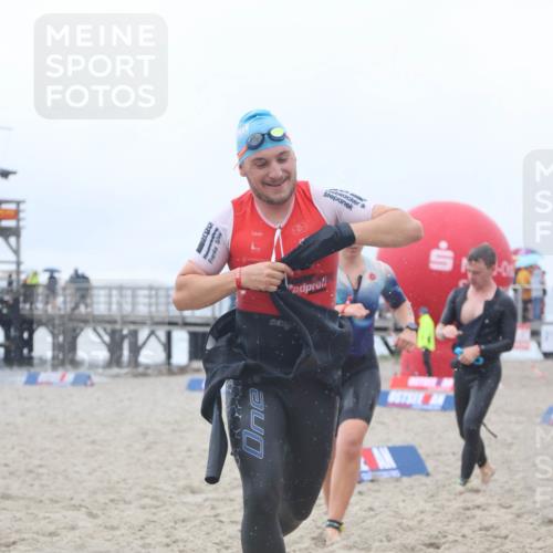 04.08.2024 - OstseeMan H.Heesch http://msf.ph/oto/6714280 04.08.2024 09:57:21 Schwimmen 240, 242, 352, 381 meine-sportfotos.de
