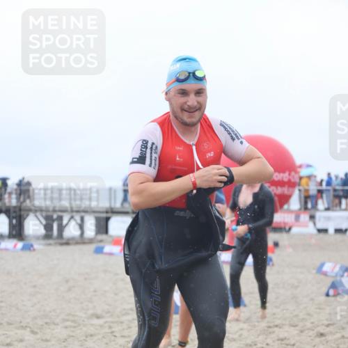 04.08.2024 - OstseeMan H.Heesch http://msf.ph/oto/6714300 04.08.2024 09:57:21 Schwimmen 240, 242, 352, 381 meine-sportfotos.de